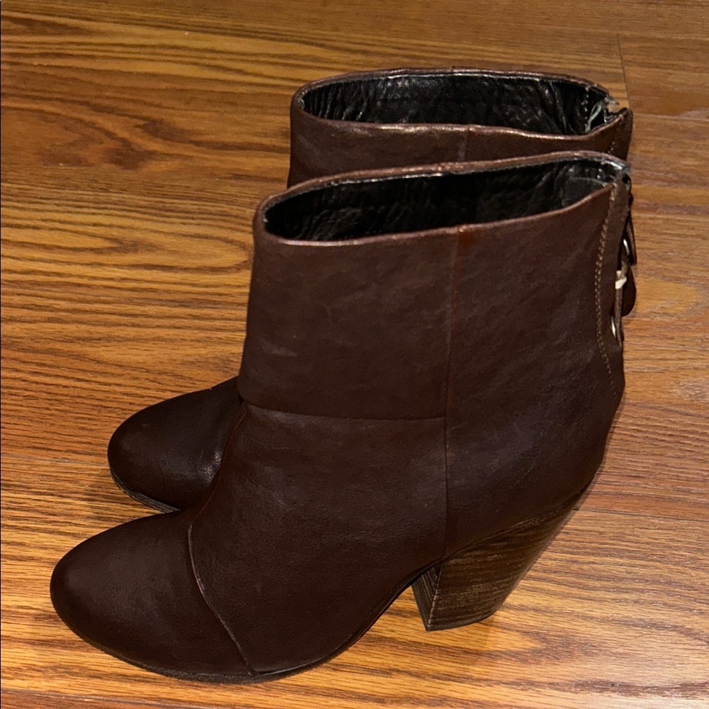 RAG & BONE Newbury Brown Leather Back Zip Ankle Heel Boots Booties Sz 36.5 US 7